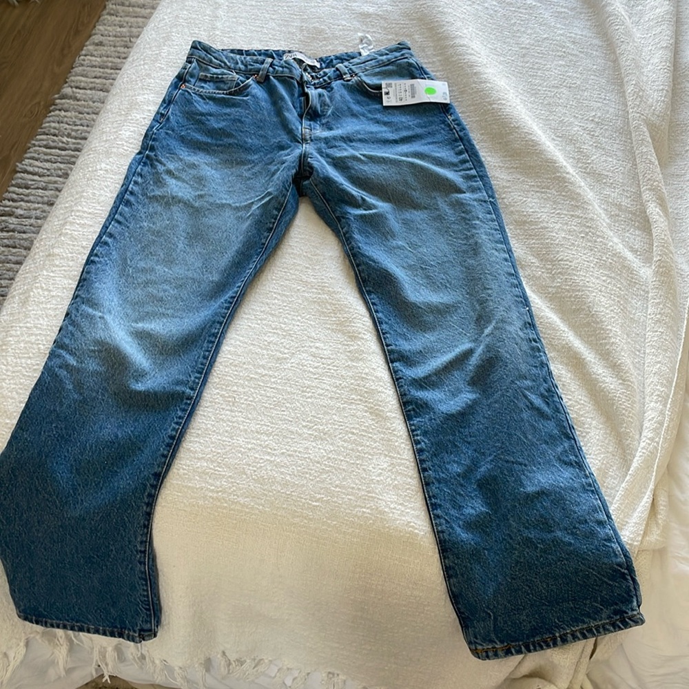 New! ZARA high rise straight jeans